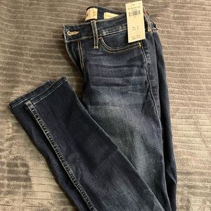 Hollister low-rise jean